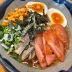 【沖縄・南風原】くろとん限定「冷やしトマトそば」｜休日ランチにぴったり！