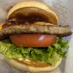 【モスバーガー】とびきりバーガーを実食！贅沢すぎる肉感と濃厚ソースが最高すぎた